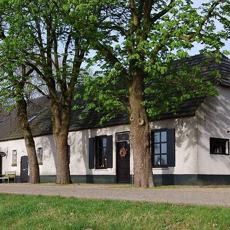 Bed & Breakfast Langlaar Nuenen Exterior foto